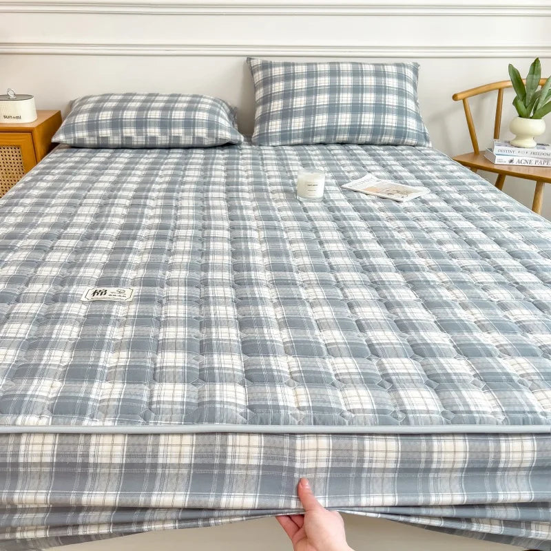 Dreamreal 100% Cotton Quilted Mattress Protector – Non-Slip, Anti-Bacterial, 12 Sizes