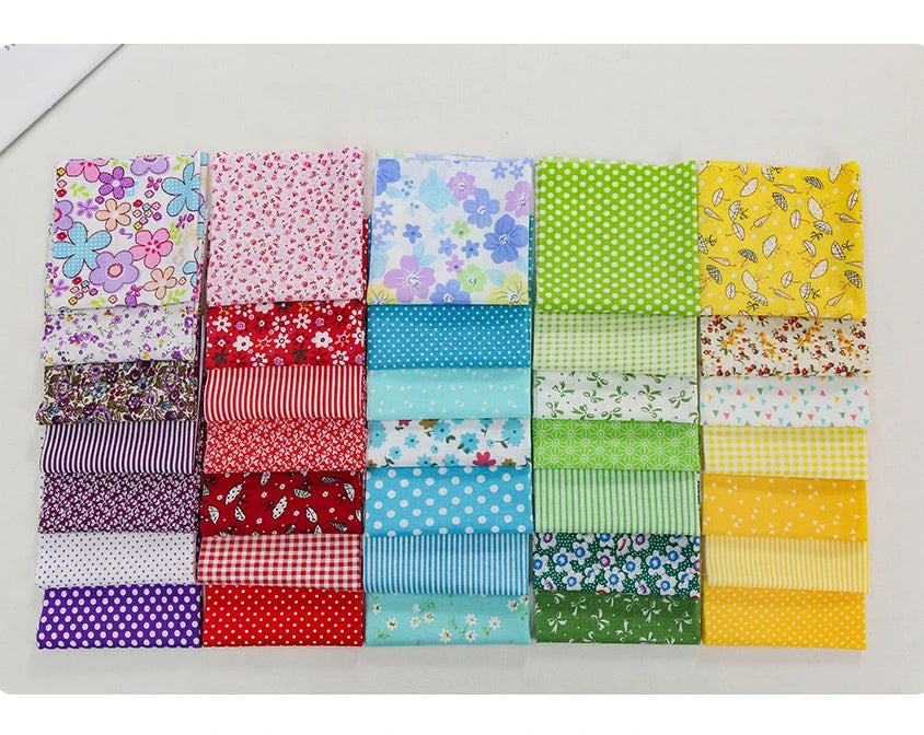 Vintage Floral Cotton Patchwork Squares – 25×25cm | Quilting, Needlework & DIY Handmade