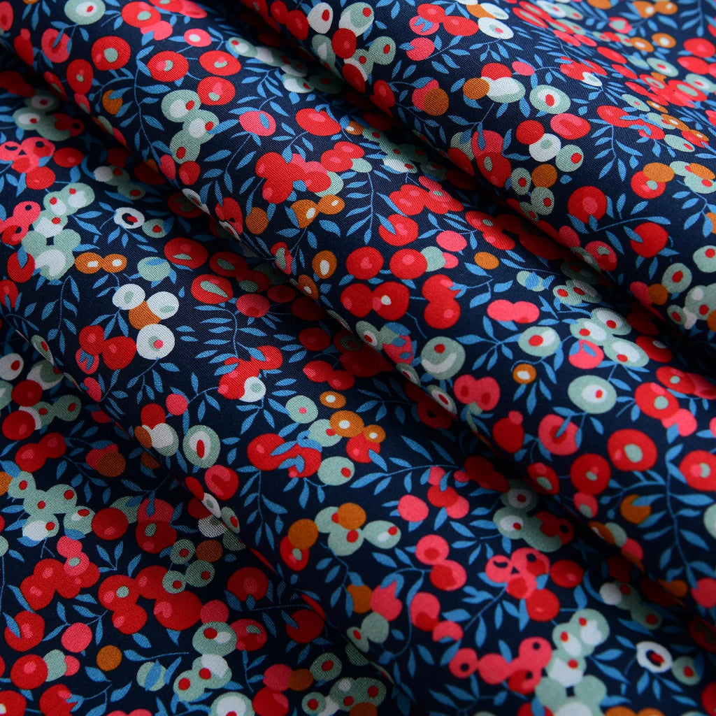 Small Floral Print 100% Cotton Poplin Fabric | 145cm Wide | 145×50cm per Piece