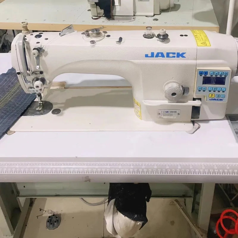 Used Computerized Flat-Bed Sewing Machine – Household & Clothing Factory, Multiple Configurations