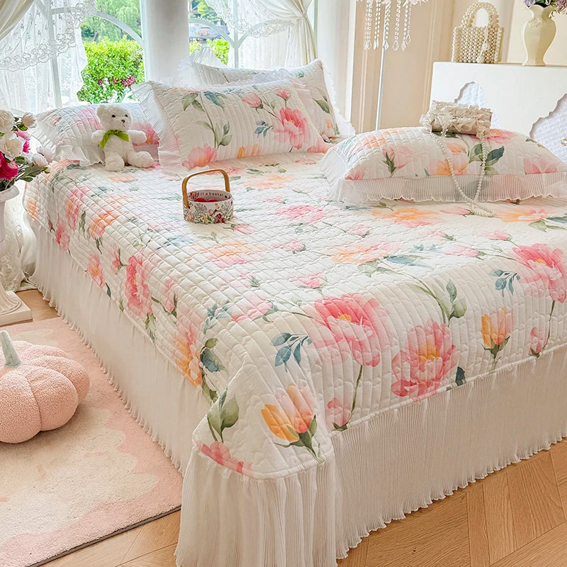 100% Cotton Quilted Bedspread – Lace Style Bed Cover | 240×245 or 265×245 cm
