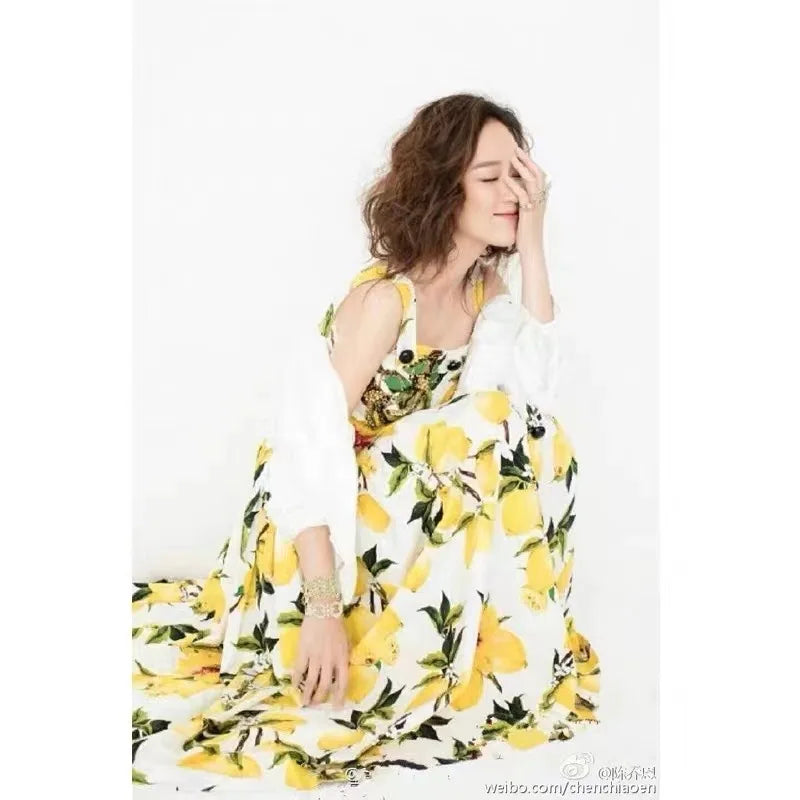 Rose Print Cotton Poplin Fabric – Vintage Floral Hawaiian Print | 145cm Wide, Sold by the Meter
