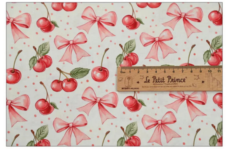 Bowknot & Floral Print 100% Cotton Fabric – 110cm Wide | Quilting, Bags, Garments & DIY