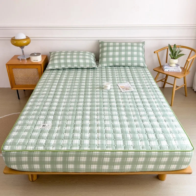 Dreamreal 100% Cotton Quilted Mattress Protector – Non-Slip, Anti-Bacterial, 12 Sizes