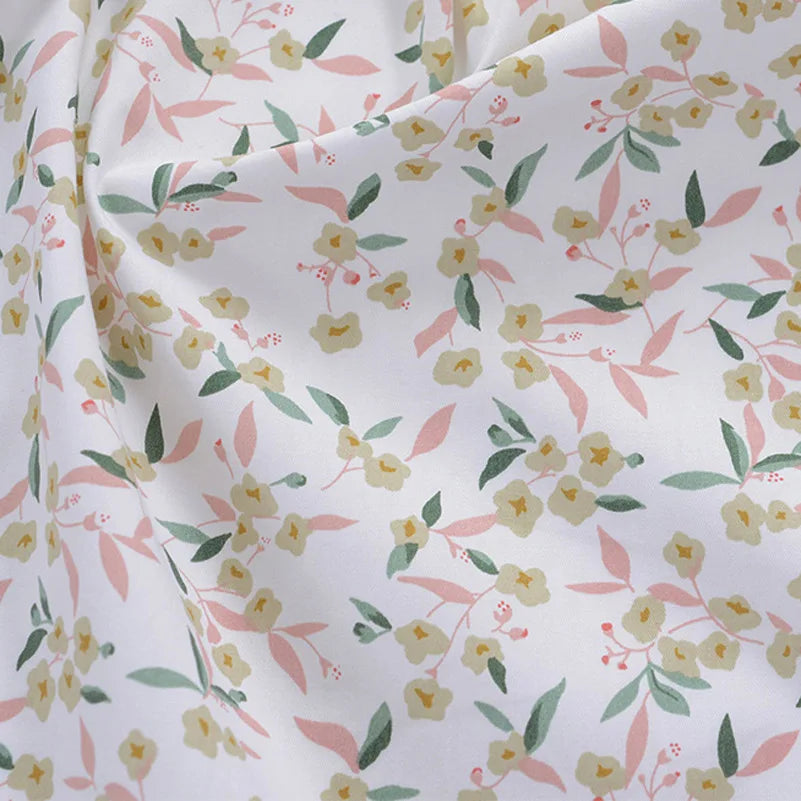 Floral Printed 100% Cotton Twill Fabric – 63" Wide, Sold by the Half Meter | Quilts, Bedding & DIY Sewing