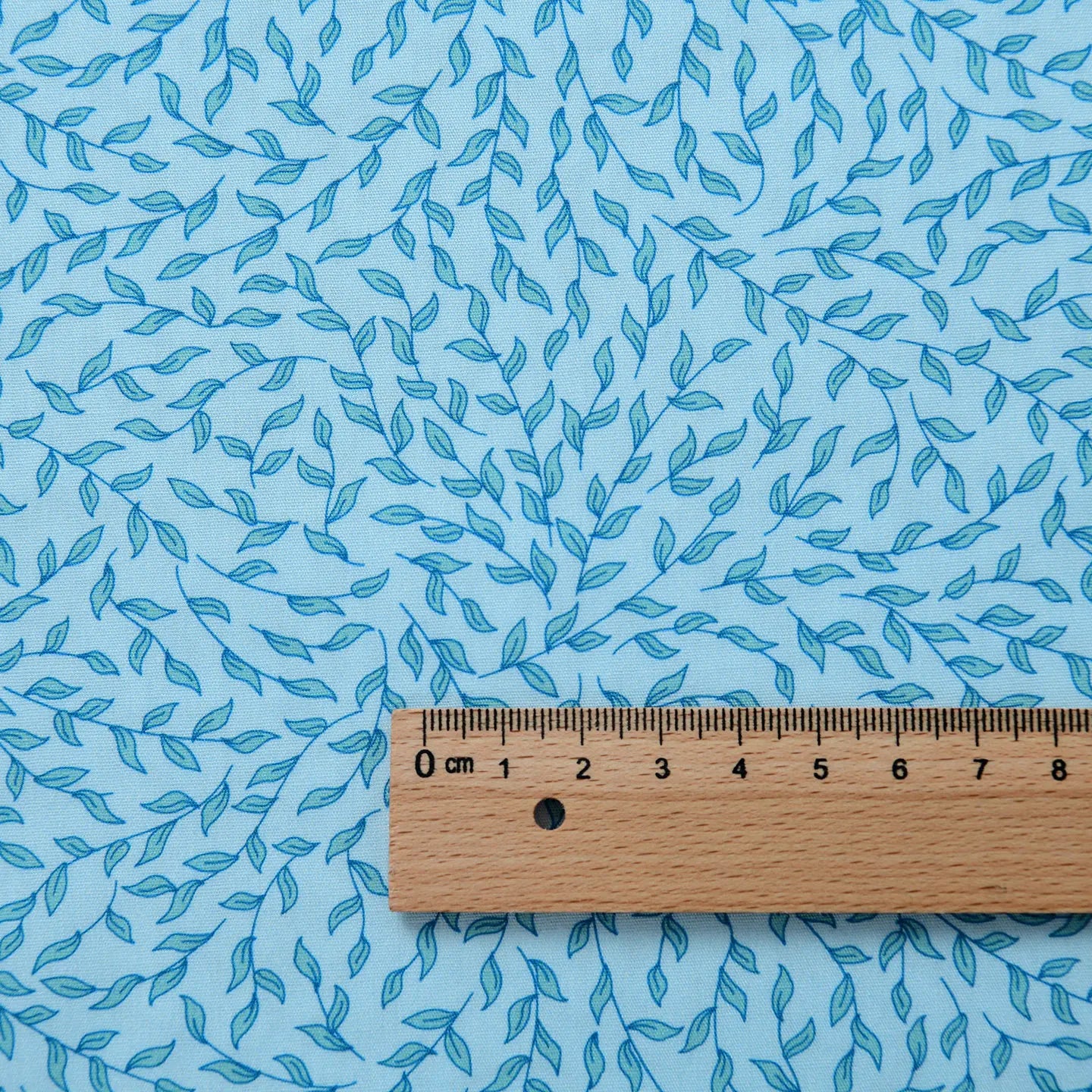 Fabric - 40 Precut Strips (6.35 X 49.78 cm) for Quilting And Sewing, 20 Floral Prints Assortment, 100% Material,