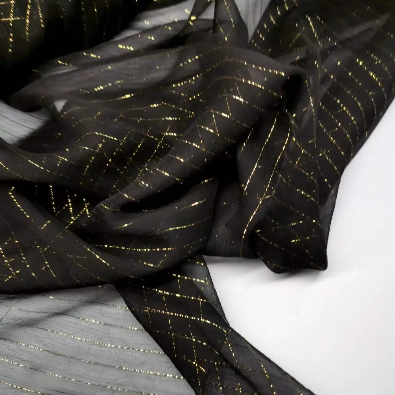 Floral Print Silk-Cotton Blend Fabric – 135cm Wide, 9-10mm | Dresses, Blouses & Luxury DIY Sewing