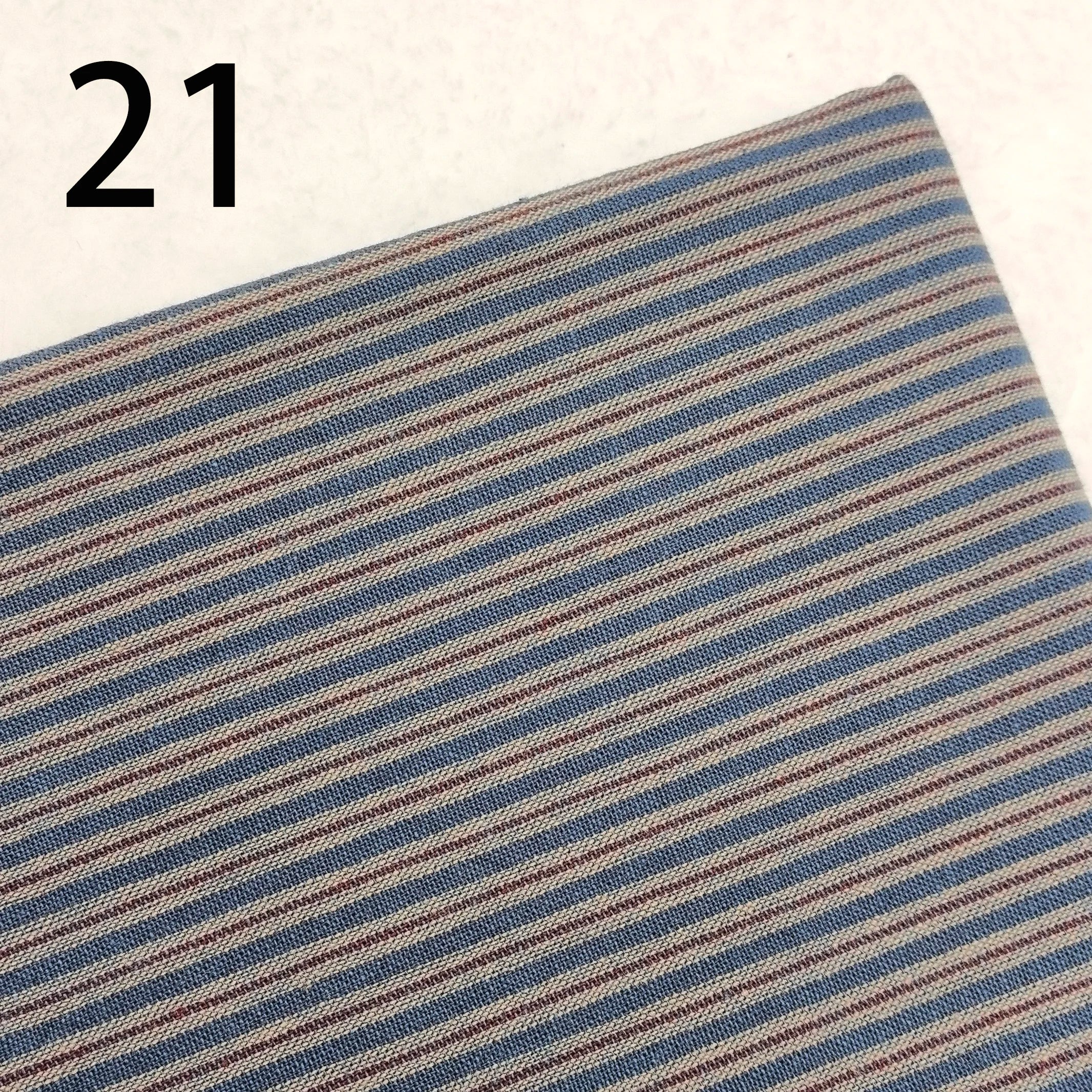 Fabric - 40 Precut Strips (6.35 X 49.78 cm) for Quilting And Sewing, 20 Floral Prints Assortment, 100% Material,