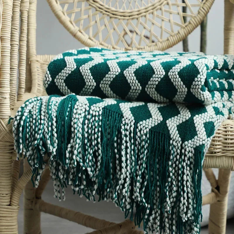 Manta nórdica de punto con borlas — Suave funda acrílica para sofá y cama disponible en 8 colores