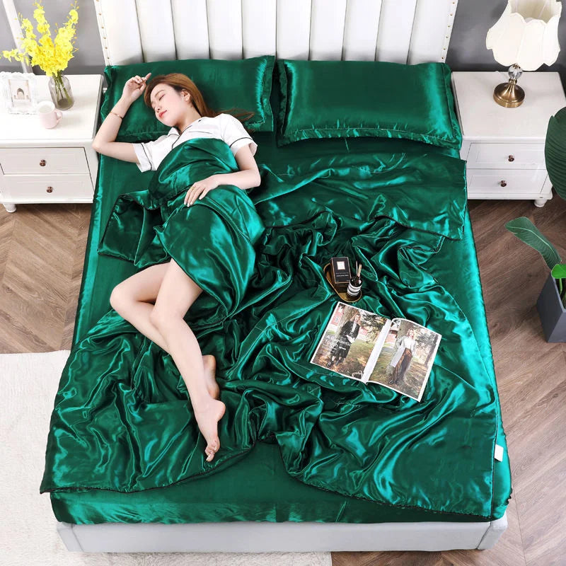 Luxury Satin Patchwork Quilt – Silky Soft, Spring & Summer Comforter, 4 Sizes