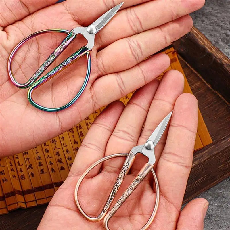 Tijeras de coser retro mini — Cortahílos de acero inoxidable vintage en 6 acabados
