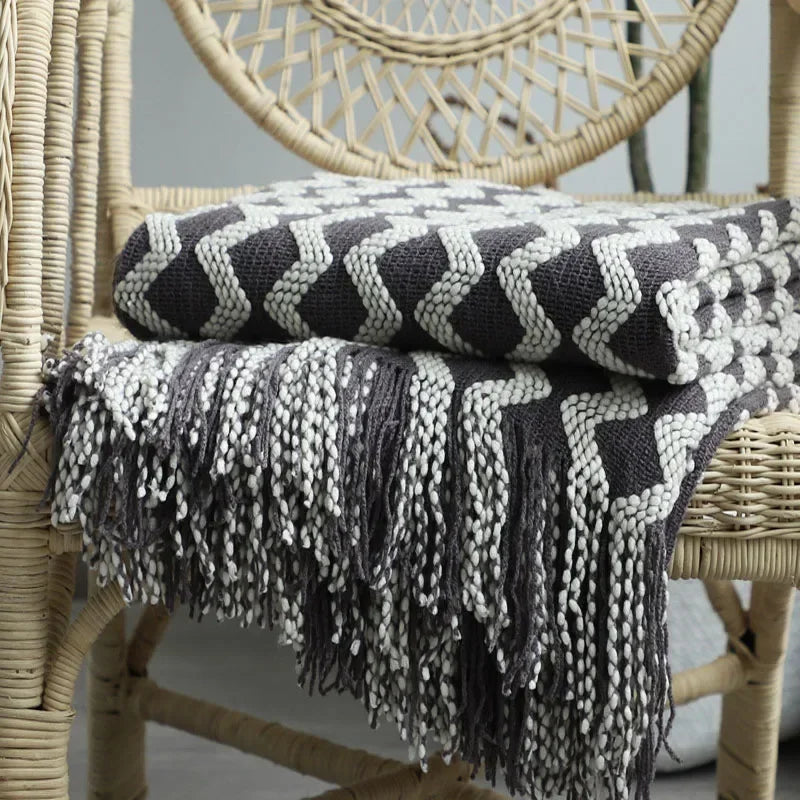 Manta nórdica de punto con borlas — Suave funda acrílica para sofá y cama disponible en 8 colores