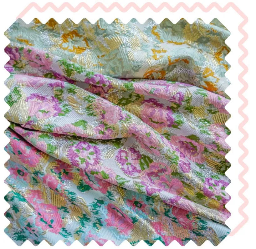 Retro Golden Floral Jacquard Fabric | Yarn-Dyed Silk-Look | 50×150cm
