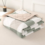 Plaid Summer Quilt - Lightweight Washed Cotton Feel Comforter