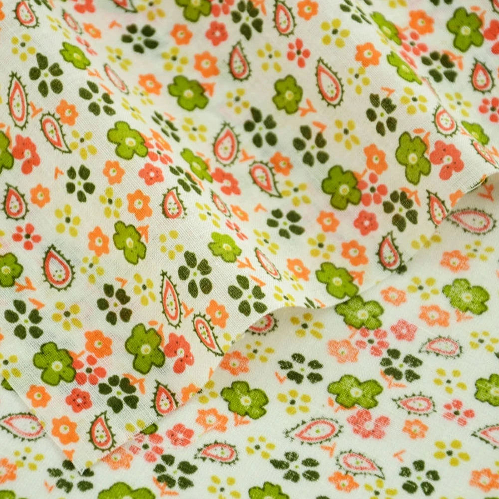 Fabric - 40 Precut Strips (6.35 X 49.78 cm) for Quilting And Sewing, 20 Floral Prints Assortment, 100% Material,