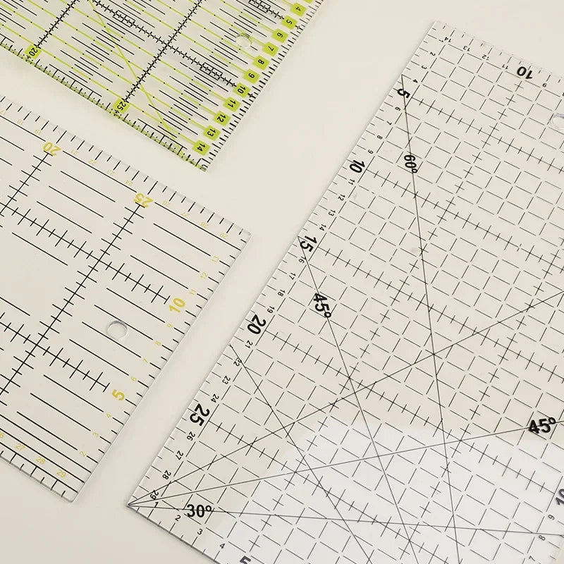 30x15cm Acrylic Patchwork Ruler with Double-Colored Grid Lines