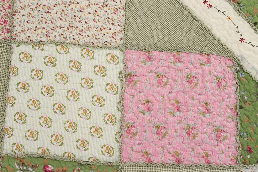 100% Cotton Quilted Sofa Cover – Anti-Slip Patchwork Floral Slipcover