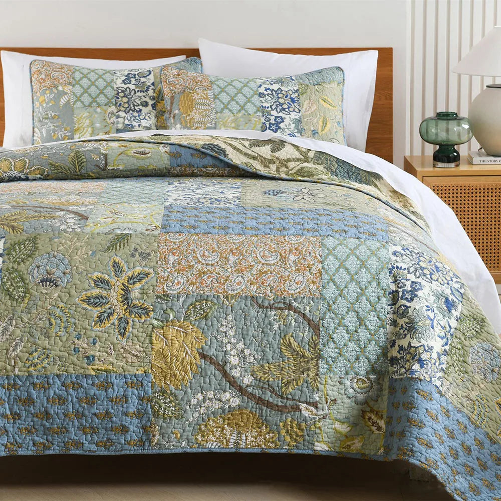 CHAUSUB Handmade Patchwork Cotton Quilt – Floral Print Bedspread, Twin to Super King