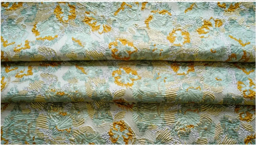 Retro Golden Floral Jacquard Fabric | Yarn-Dyed Silk-Look | 50×150cm
