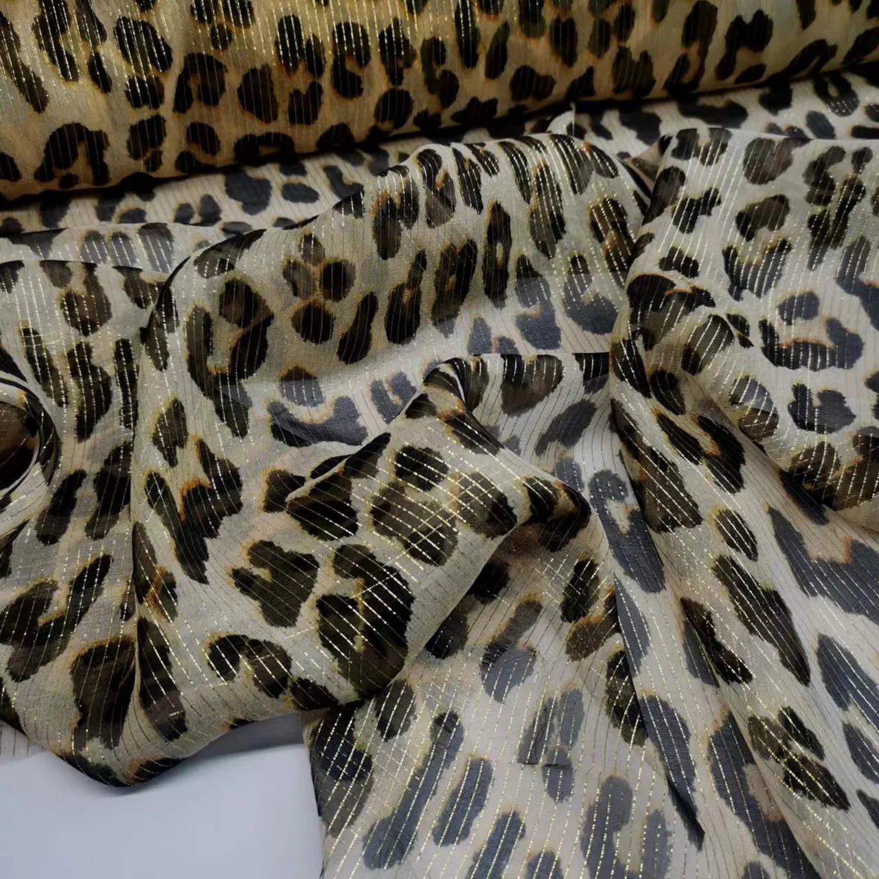 Floral Print Silk-Cotton Blend Fabric – 135cm Wide, 9-10mm | Dresses, Blouses & Luxury DIY Sewing