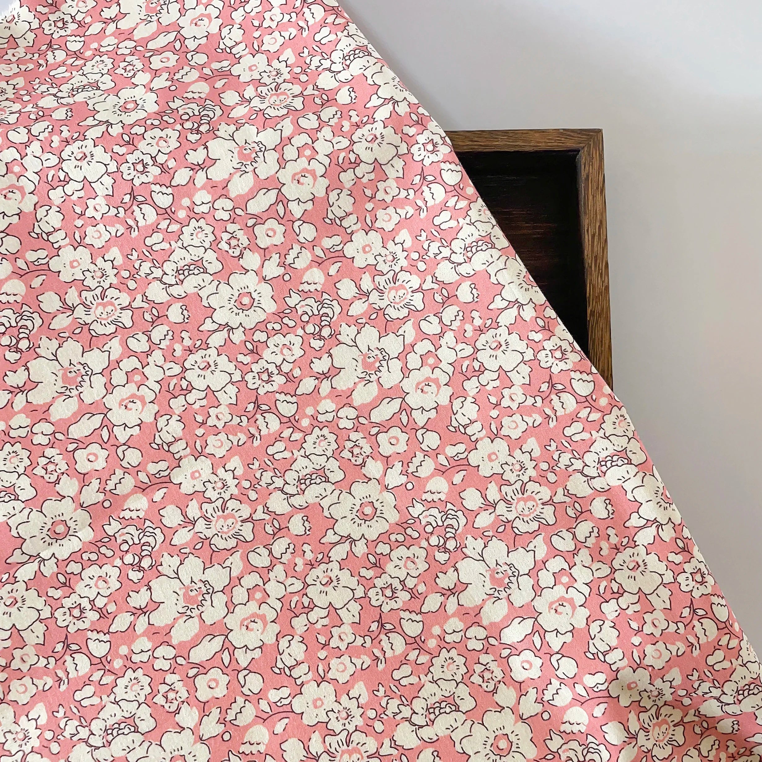 Vintage Floral Print 100% Cotton Poplin Fabric | 145cm Wide | 0.5m–5m | Quilting & Dress Sewing