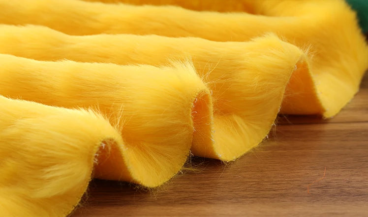 Faux Fur Plush Fabric – Thick 100% Polyester, 180cm Wide, Sold by the Meter – For Coats, Bags, Scarves & Winter Crafts