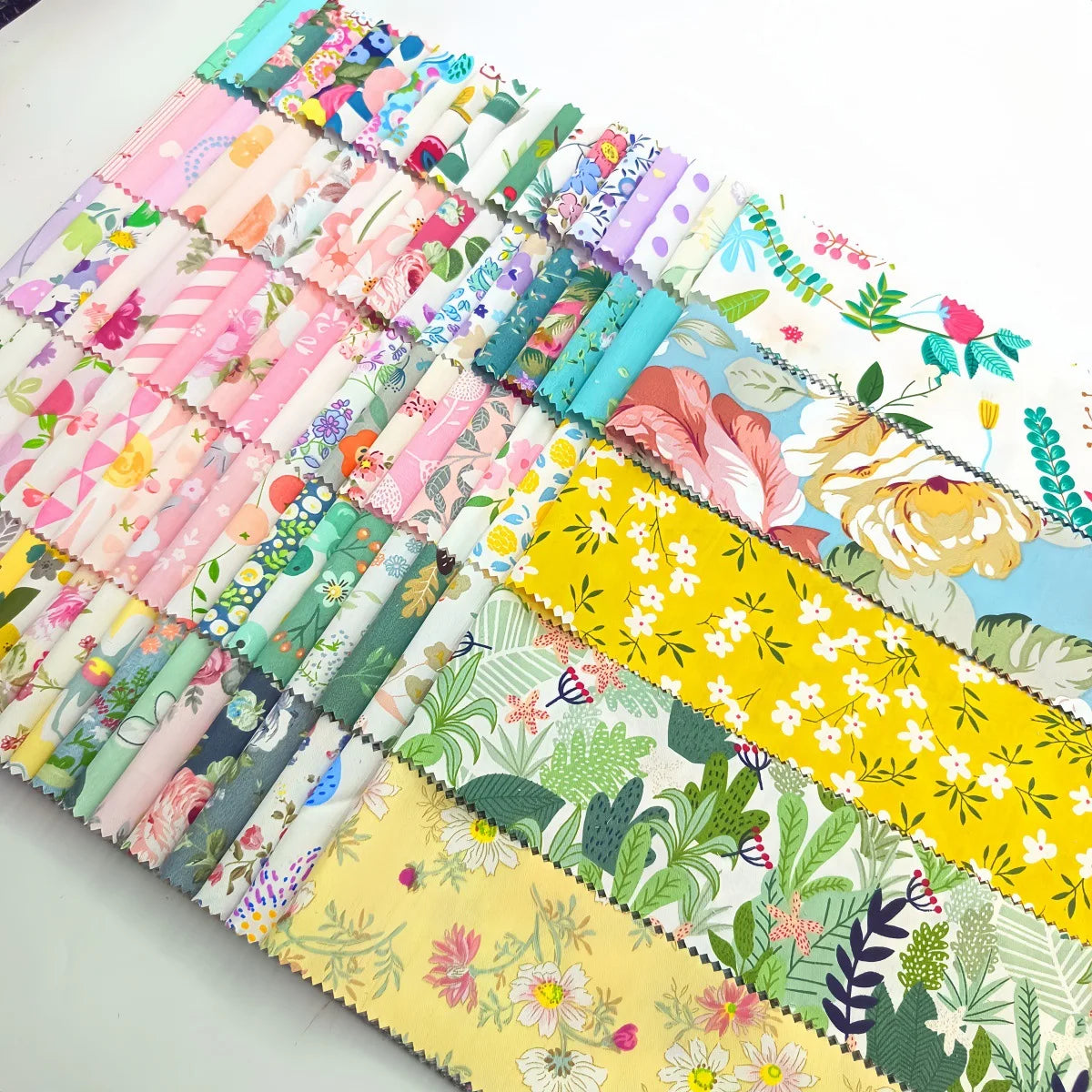 100 Jelly Roll Fabric Strips – 2.5" x 19.7" | Precut Quilting Bundle for Strip Binding & DIY Crafts