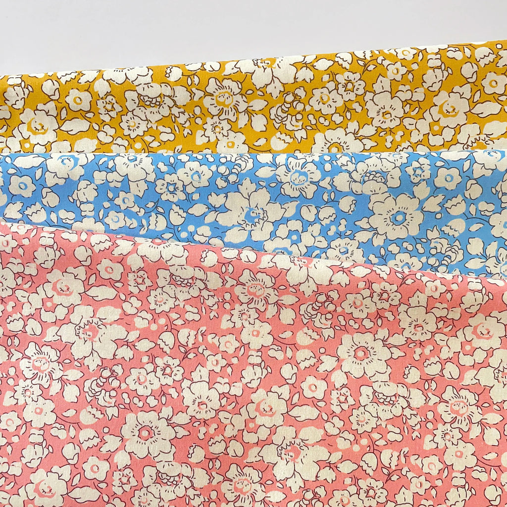 Vintage Floral Print 100% Cotton Poplin Fabric | 145cm Wide | 0.5m–5m | Quilting & Dress Sewing