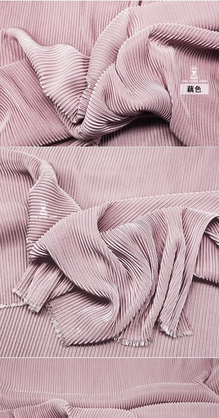 Striped Pleated Elastic Knit Fabric – 100% Polyester, 150cm Wide – For Dresses, Wide-Leg Pants & Designer Apparel