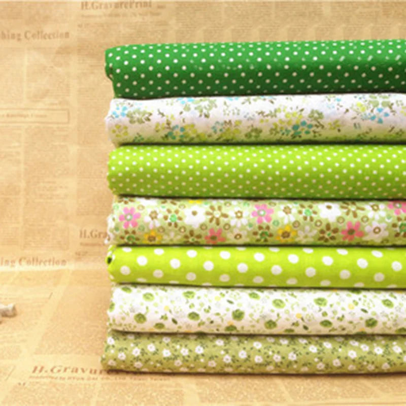 Vintage Floral Cotton Quilt Fabric Squares – 25x25cm Pre-Cut | Assorted Colors for Quilting & DIY