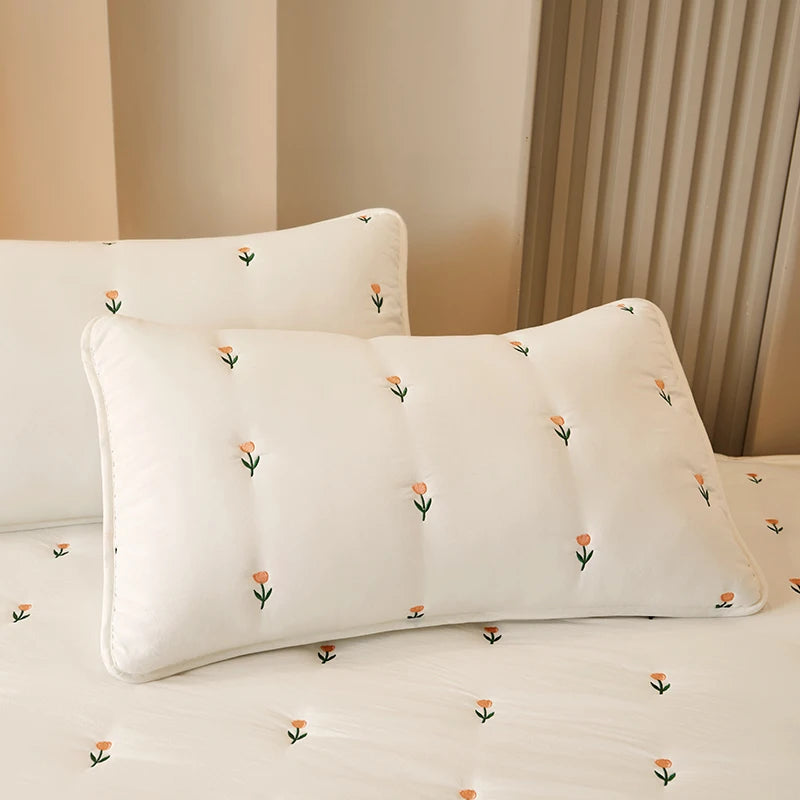 Super Thick Quilted Embroidered Mattress Pad Cover – Single, Queen & King Sizes