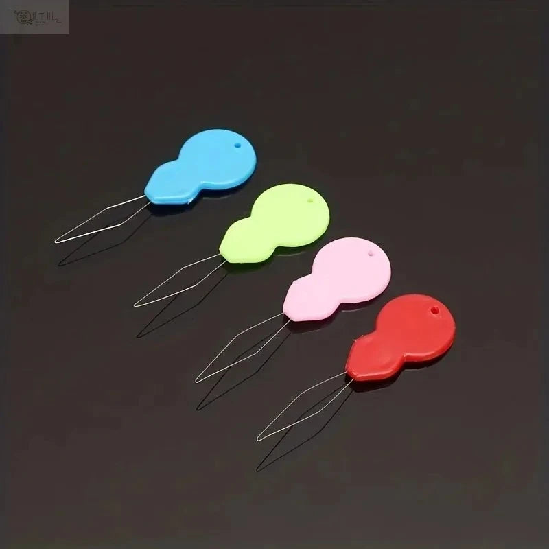 Gourd-Shape Plastic Needle Threader – Easy Threading Tool for Hand Sewing, Quilting & Needlework