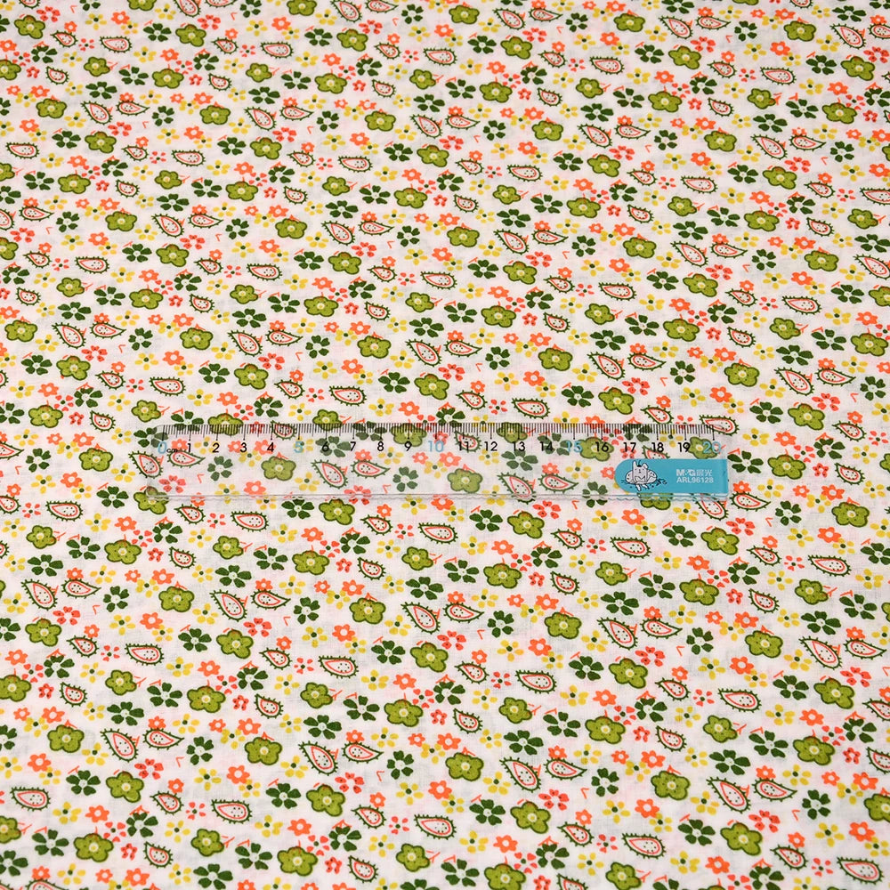 Floral Print 100% Cotton Quilting Fabric – 150cm Wide, 90g/m² | Patchwork, Baby Sewing & DIY Crafts