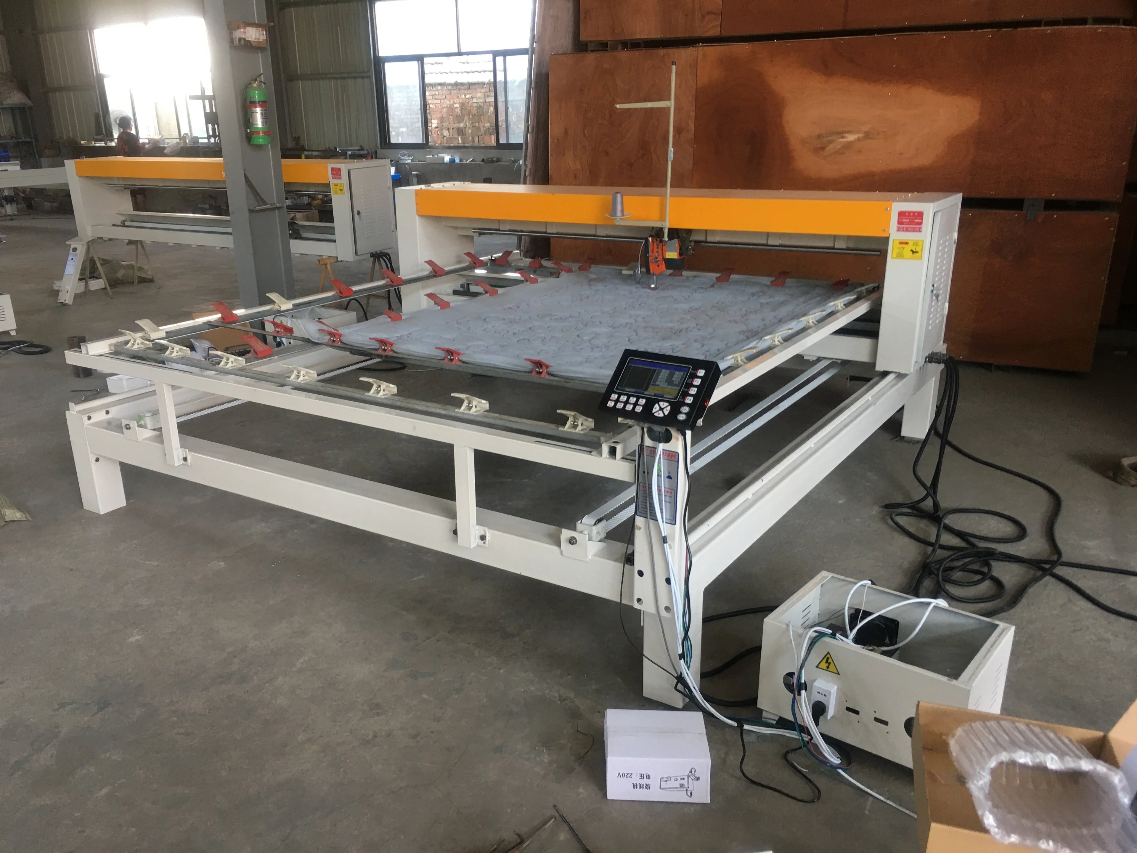Single Needle Longarm Quilting Machine