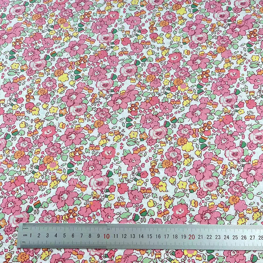 Fabric - 40 Precut Strips (6.35 X 49.78 cm) for Quilting And Sewing, 20 Floral Prints Assortment, 100% Material,
