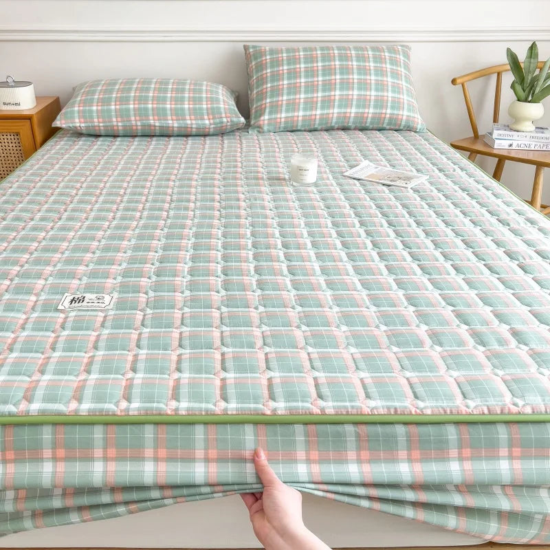 Dreamreal 100% Cotton Quilted Mattress Protector – Non-Slip, Anti-Bacterial, 12 Sizes