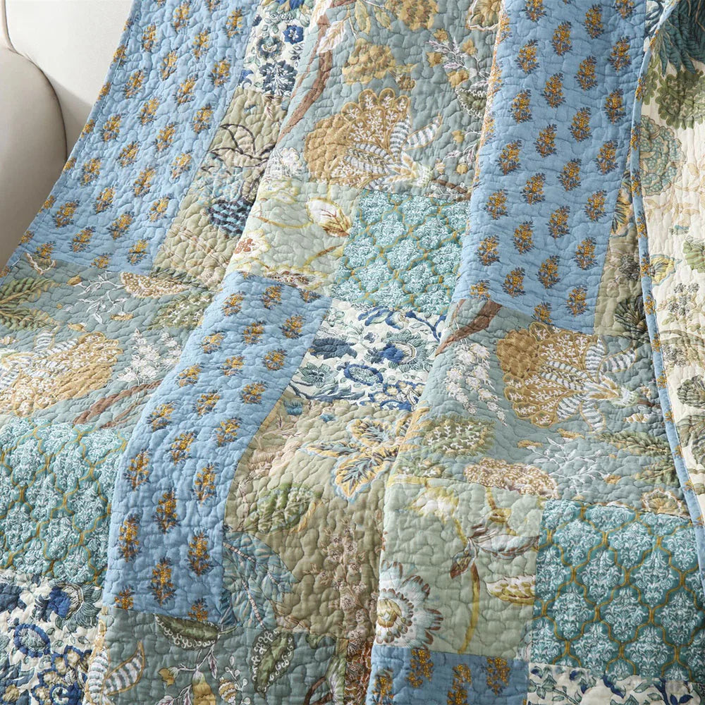 CHAUSUB Handmade Patchwork Cotton Quilt – Floral Print Bedspread, Twin to Super King