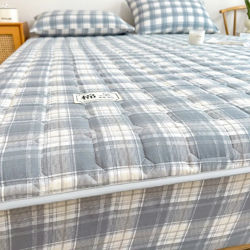 Dreamreal 100% Cotton Quilted Mattress Protector – Non-Slip, Anti-Bacterial, 12 Sizes